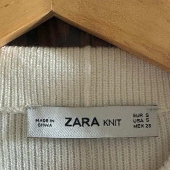 Zara Cream Ribbed Knit Top - Picture 2 of 2
